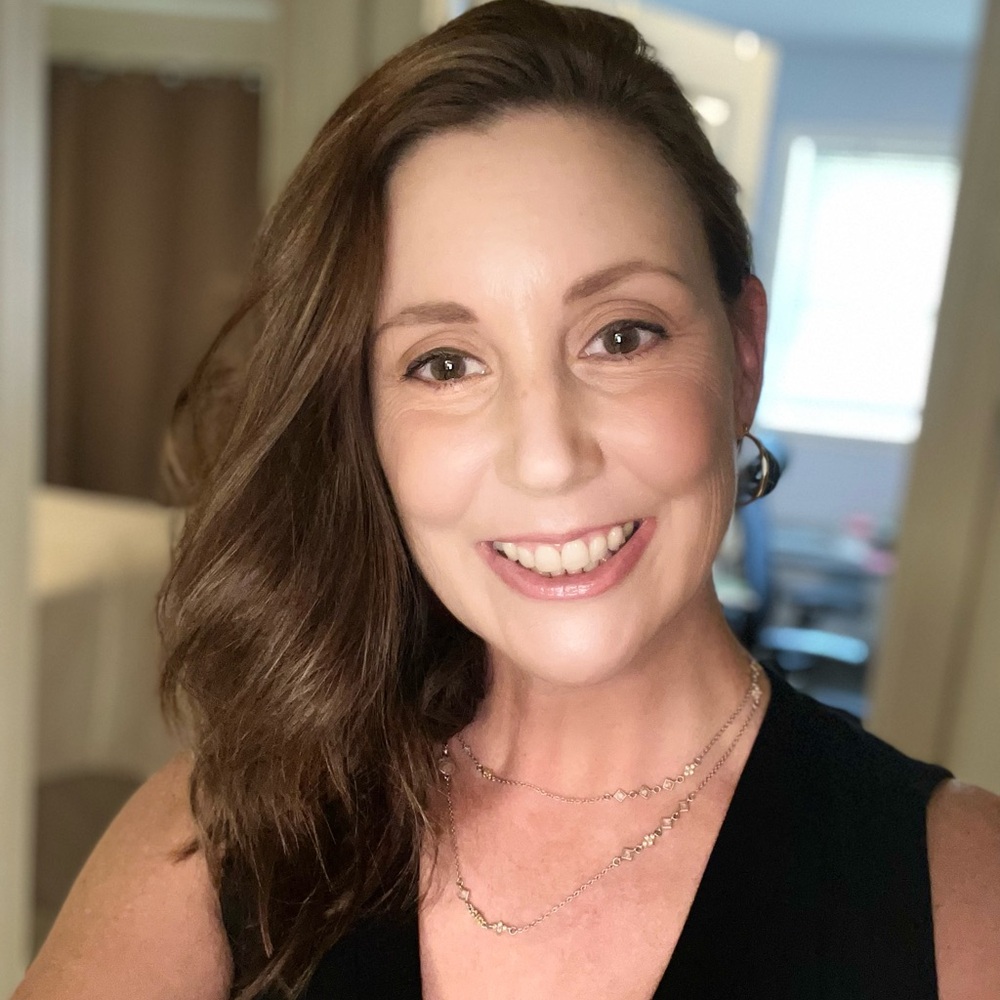 Meet your Posher, Laura